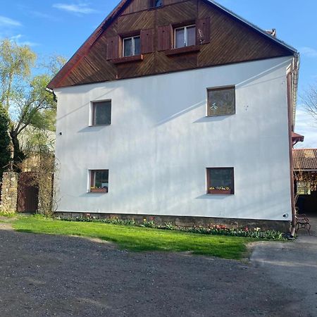 Apartmany Dolni Vitkov Chrastava Exterior photo